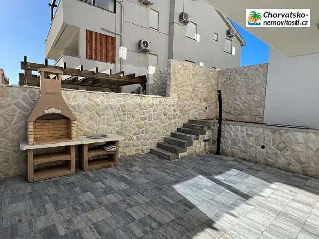 Prodej bytu 2+kk, Povljana, Chorvatsko, 64 m2