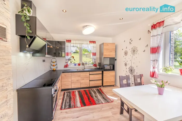 Prodej rodinného domu, Dubnice, 75 m2