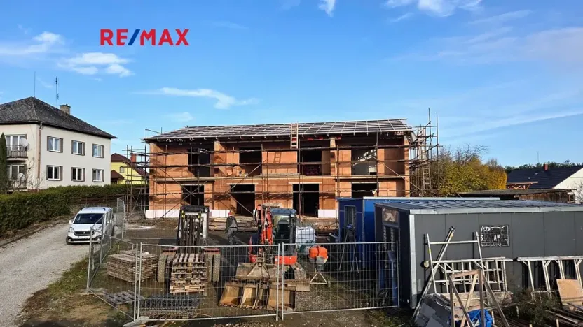 Prodej bytu 3+kk, Třeština, 74 m2