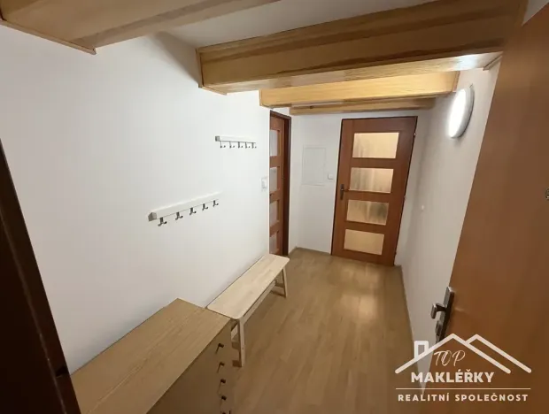 Pronájem bytu 1+1, Kutná Hora, Pobřežní, 35 m2