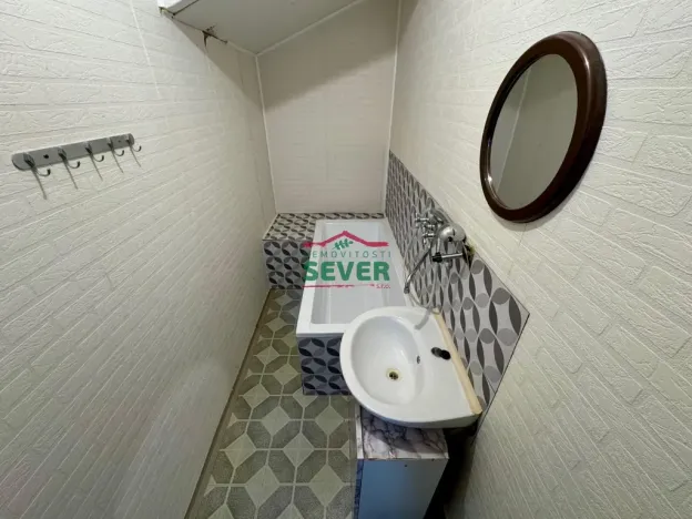 Prodej bytu 2+1, Lom, Vrchlického, 61 m2