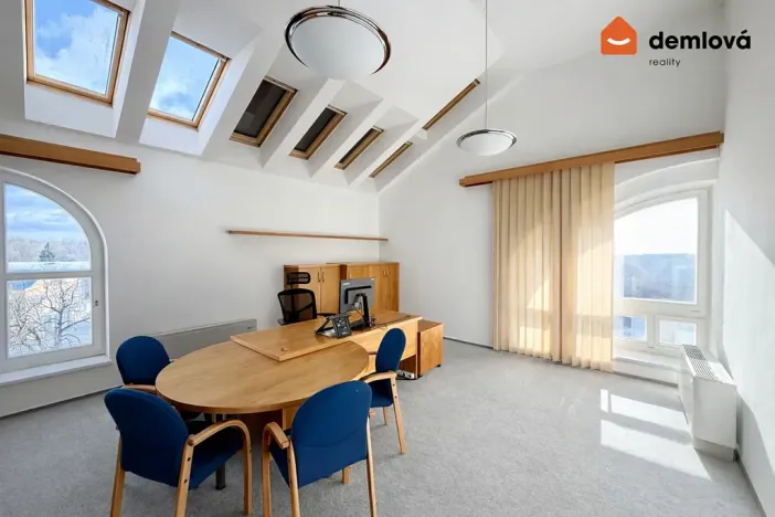 Pronájem kanceláře, Ostrava, Smetanovo náměstí, 113 m2