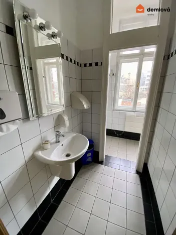 Pronájem kanceláře, Ostrava, Smetanovo náměstí, 113 m2