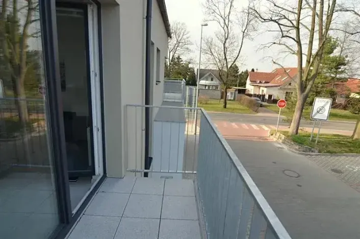 Pronájem bytu 1+kk, Vestec, U Hrubých, 35 m2