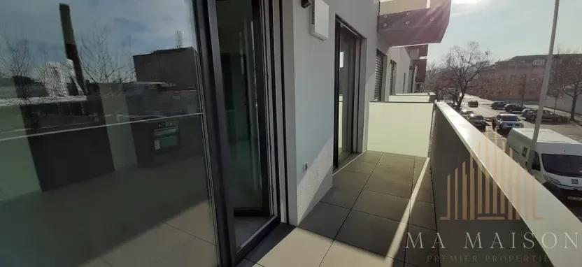 Pronájem bytu 1+kk, Praha - Holešovice, Na Maninách, 33 m2