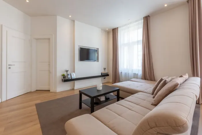 Pronájem bytu 2+kk, Praha - Holešovice, Šimáčkova, 78 m2