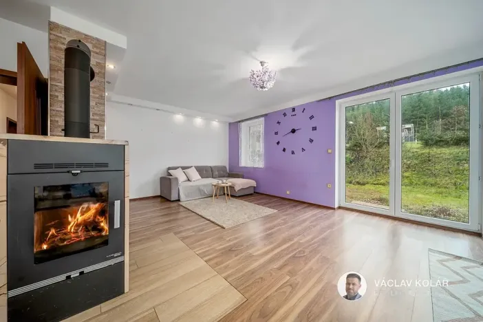 Prodej rodinného domu, Pecka, 176 m2