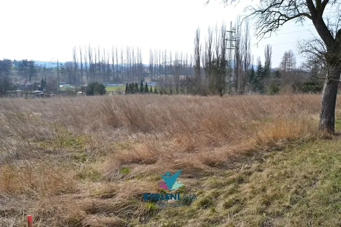 Prodej komerčního pozemku, Modlany, 6268 m2