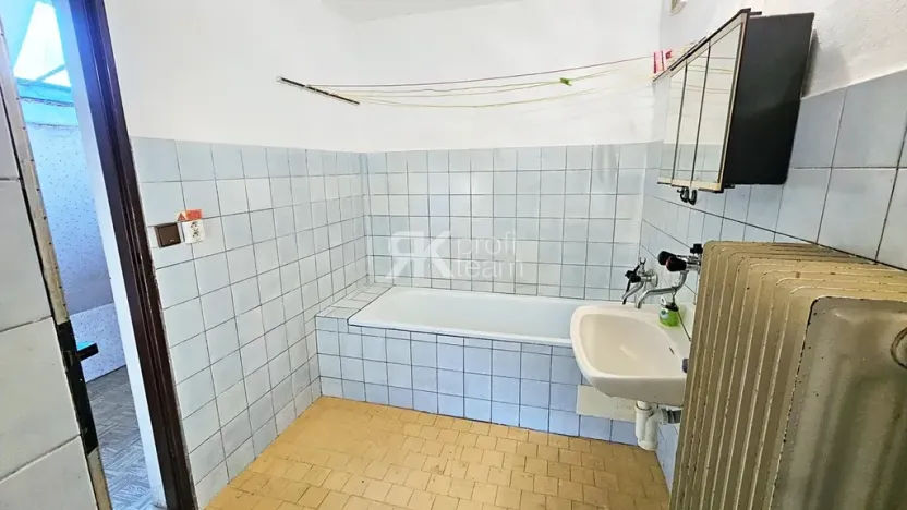 Prodej bytu 2+1, Opava, Polanova, 61 m2