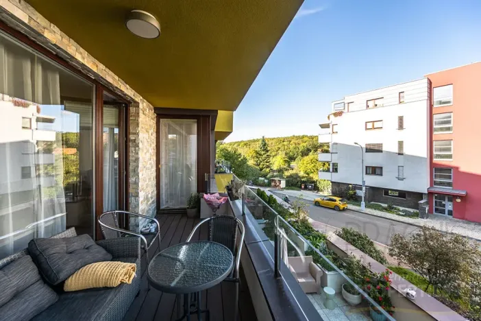 Prodej bytu 3+kk, Praha - Radlice, U Dívčích hradů, 89 m2