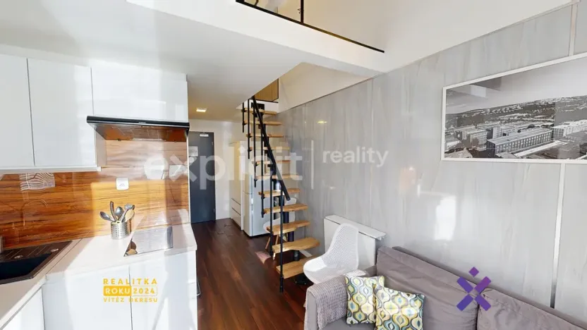 Pronájem bytu 1+kk, Zlín, Devadesátá, 32 m2