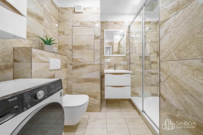 Prodej bytu 2+1, Sokolov, Spartakiádní, 61 m2