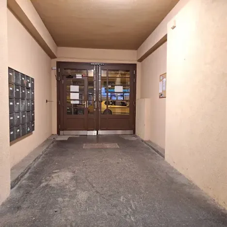 Pronájem bytu 1+kk, Praha - Holešovice, Malá Plynární, 33 m2