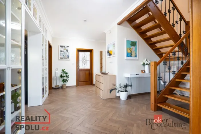 Prodej rodinného domu, Kly - Hoření Vinice, 288 m2