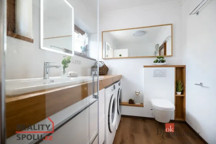 Prodej rodinného domu, Kly - Hoření Vinice, 288 m2