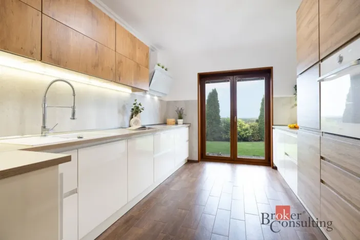 Prodej rodinného domu, Kly - Hoření Vinice, 288 m2