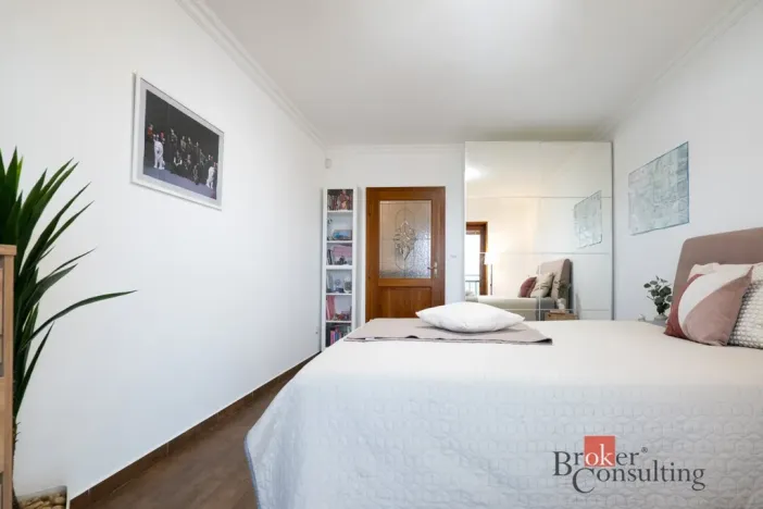 Prodej rodinného domu, Kly - Hoření Vinice, 288 m2