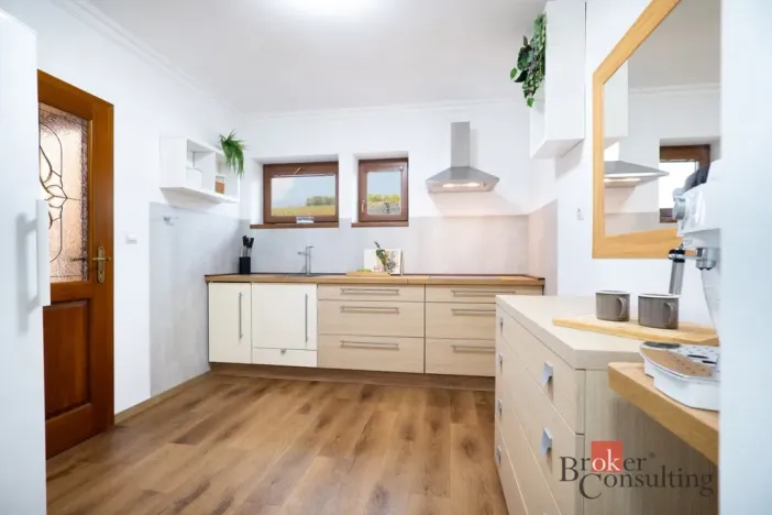 Prodej rodinného domu, Kly - Hoření Vinice, 288 m2