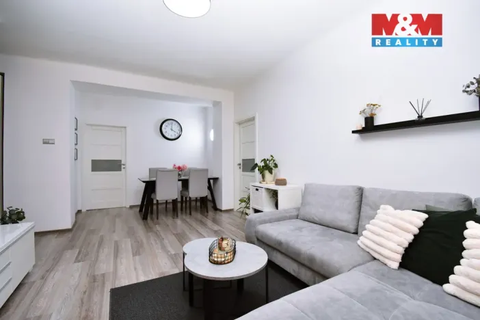 Prodej bytu 3+1, Roudnice nad Labem, třída T. G. Masaryka, 67 m2