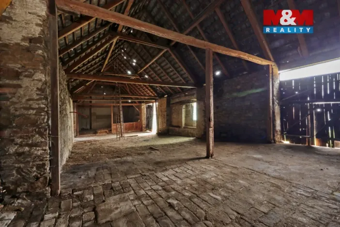 Prodej rodinného domu, Křesetice - Bykáň, 145 m2