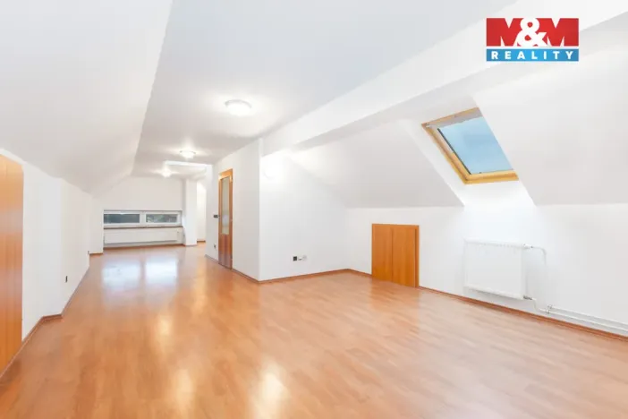 Prodej rodinného domu, Otice, Domky, 330 m2