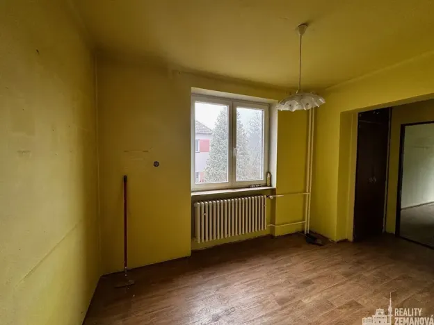 Prodej bytu 2+1, Neveklov, Benešovská, 51 m2