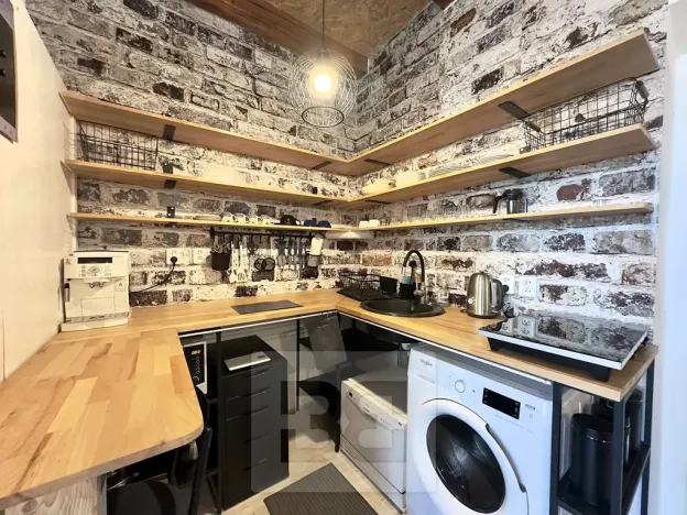 Pronájem bytu 1+kk, Praha - Vinohrady, Na Folimance, 28 m2