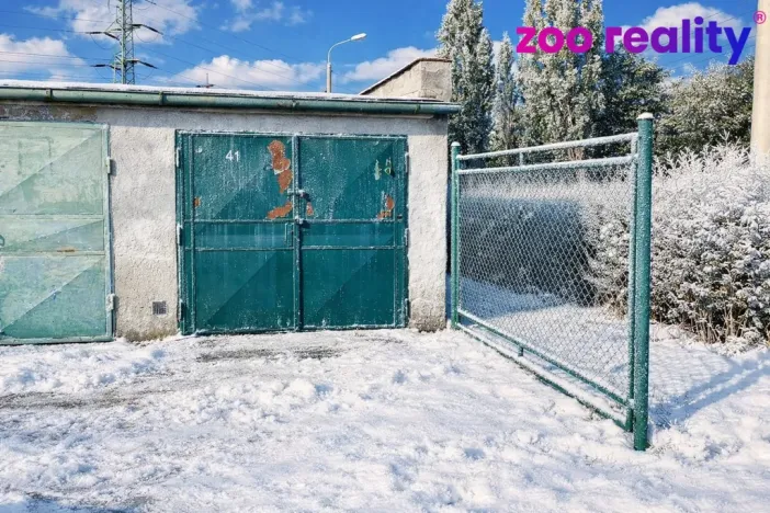 Pronájem garáže, Chomutov, Beethovenova, 20 m2