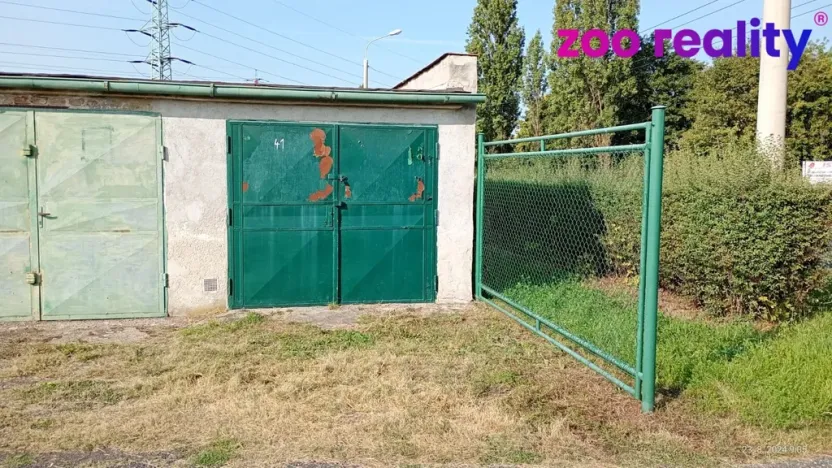 Pronájem garáže, Chomutov, Beethovenova, 20 m2