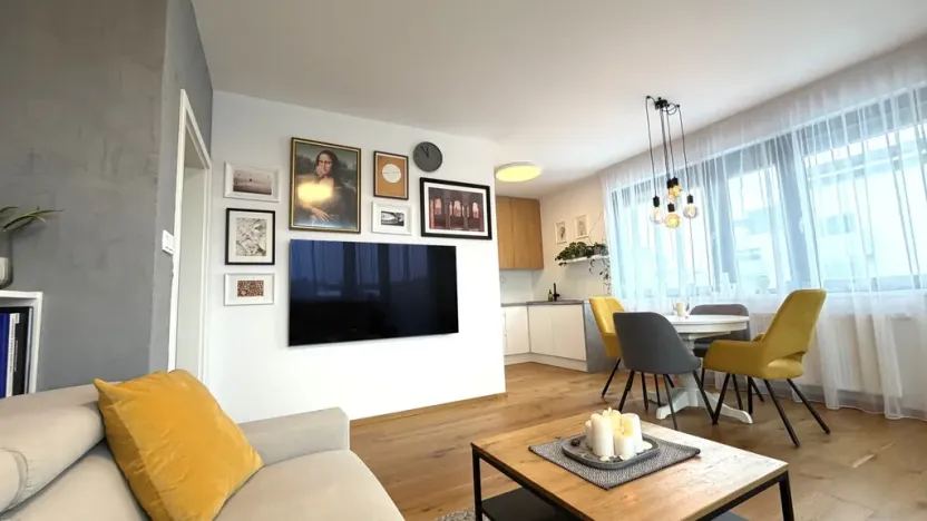 Prodej bytu 2+kk, Horoměřice, Žižkova, 53 m2