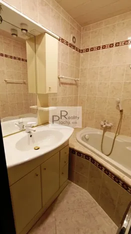 Pronájem bytu 2+kk, Brno, Moldavská, 47 m2