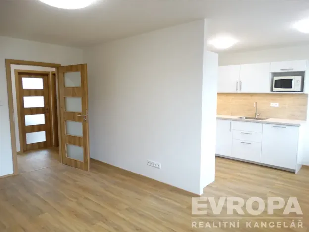 Pronájem bytu 3+kk, Praha - Prosek, Bílinská, 62 m2