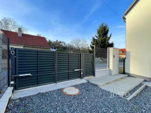 Prodej rodinného domu, Praha, Žitavského, 207 m2