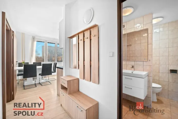 Pronájem bytu 1+1, Plzeň, Macháčkova, 36 m2