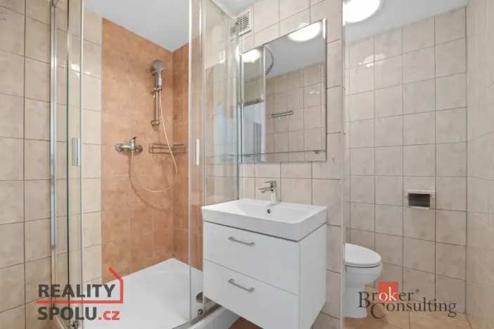 Pronájem bytu 1+1, Plzeň, Macháčkova, 36 m2