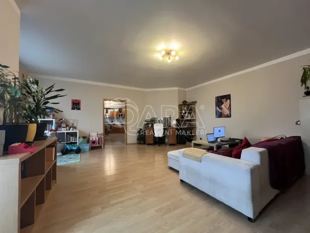 Pronájem bytu 3+1, Praha - Kbely, Toužimská, 135 m2