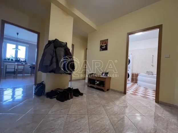 Pronájem bytu 3+1, Praha - Kbely, Toužimská, 135 m2