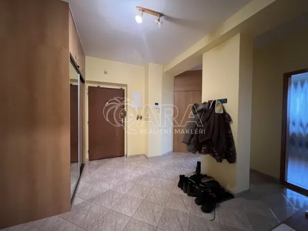 Pronájem bytu 3+1, Praha - Kbely, Toužimská, 135 m2