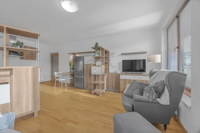 Prodej bytu 1+kk, Praha - Podolí, Dvorecká, 34 m2