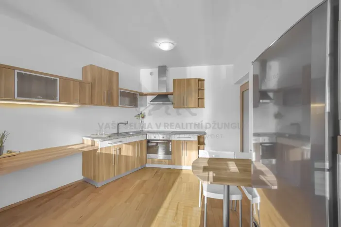 Prodej bytu 1+kk, Praha - Podolí, Dvorecká, 34 m2