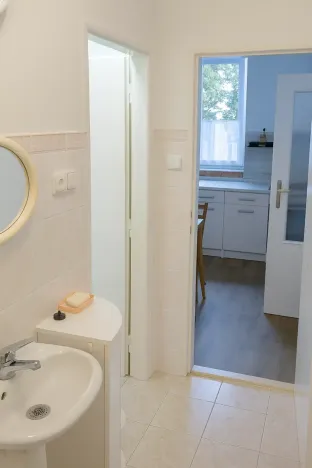 Pronájem bytu 1+1, Karlovy Vary, Moskevská, 40 m2