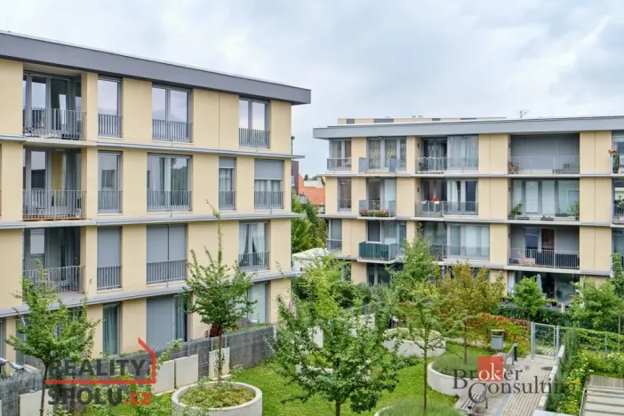 Pronájem bytu 1+kk, Praha - Žižkov, Olgy Havlové, 29 m2