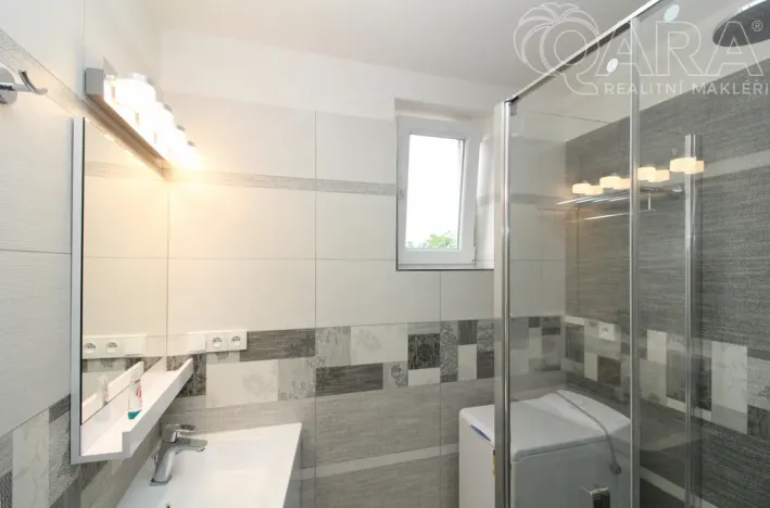 Pronájem bytu 2+1, Praha - Střešovice, Nový lesík, 55 m2