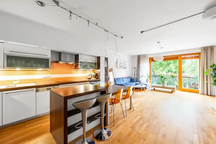 Pronájem bytu 2+kk, Praha - Liboc, Naardenská, 80 m2