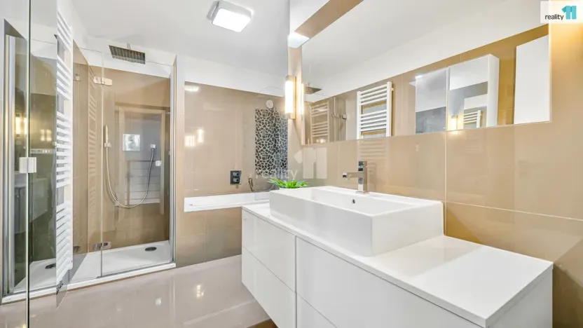 Prodej rodinného domu, Praha - Libuš, K hájovně, 270 m2