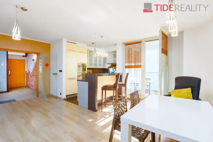 Pronájem bytu 5+kk, Praha, Astlova, 160 m2