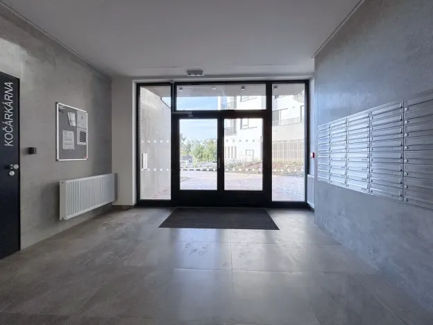 Pronájem bytu 2+kk, Praha - Ruzyně, Huppnerova, 56 m2