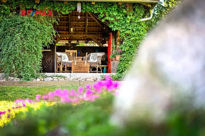 Prodej rodinného domu, Sulice, Na Křížkách, 277 m2