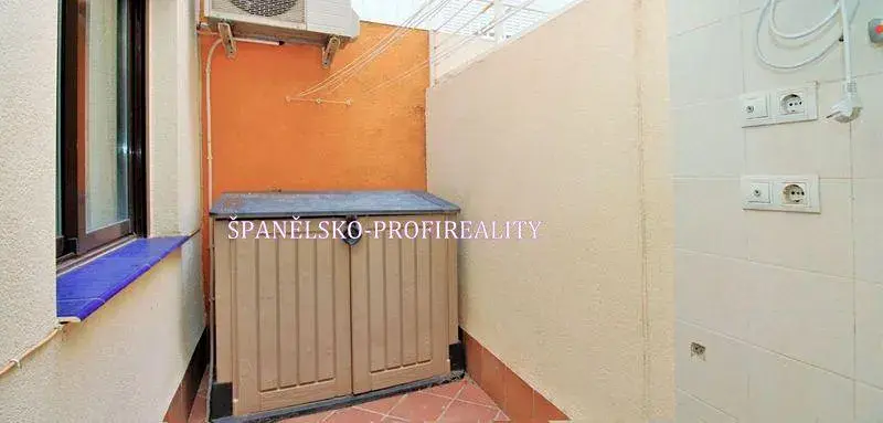 Prodej bytu 3+1, Alicante, Španělsko, 69 m2