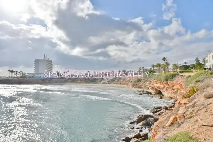 Prodej bytu 3+kk, Torrevieja, Španělsko, 76 m2